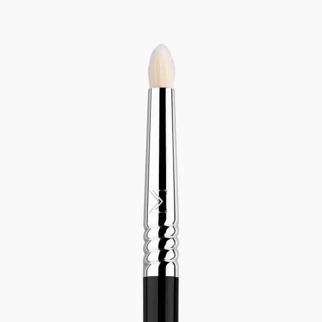 Sigma E30 Pencil Makeup Brush
