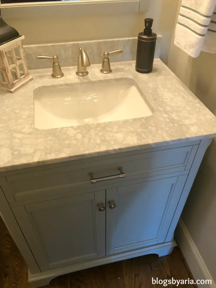 #powderroom bathroom gorgeous #quartz #countertop