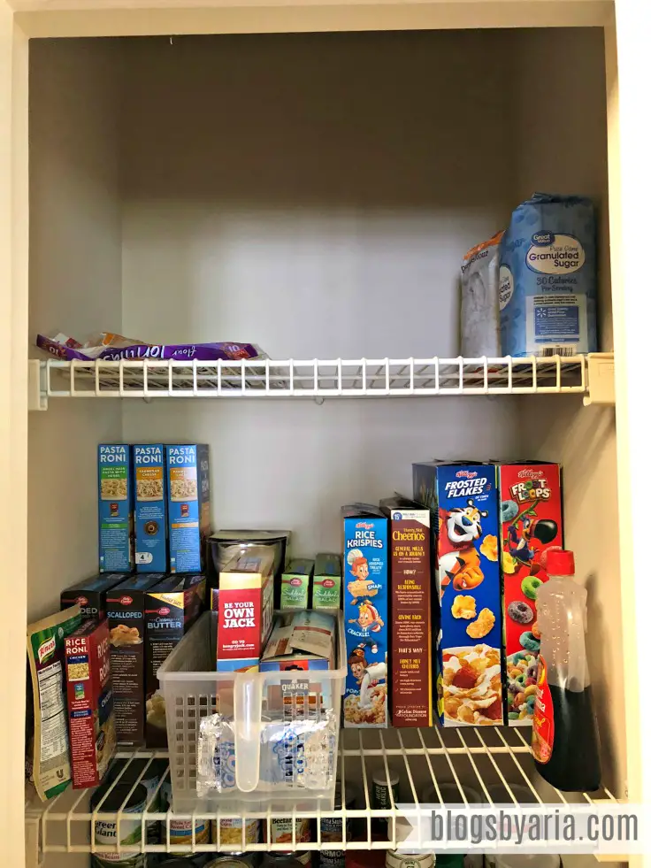 Simple Pantry Organization