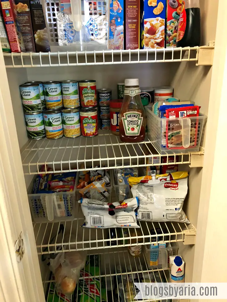 Simple Pantry Organization