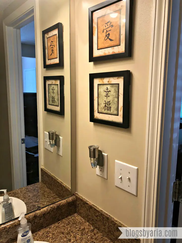 Powder Room Decor