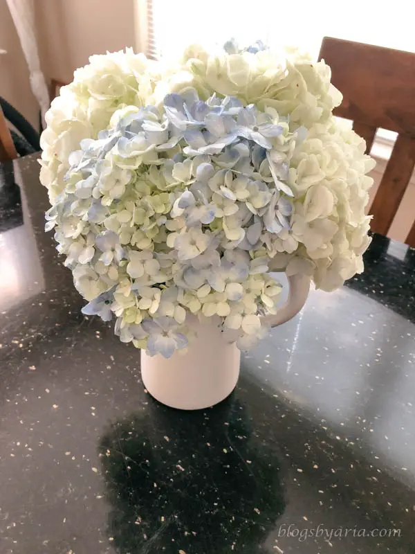 A Few Good Things - hydrangeas from Trader Joe's