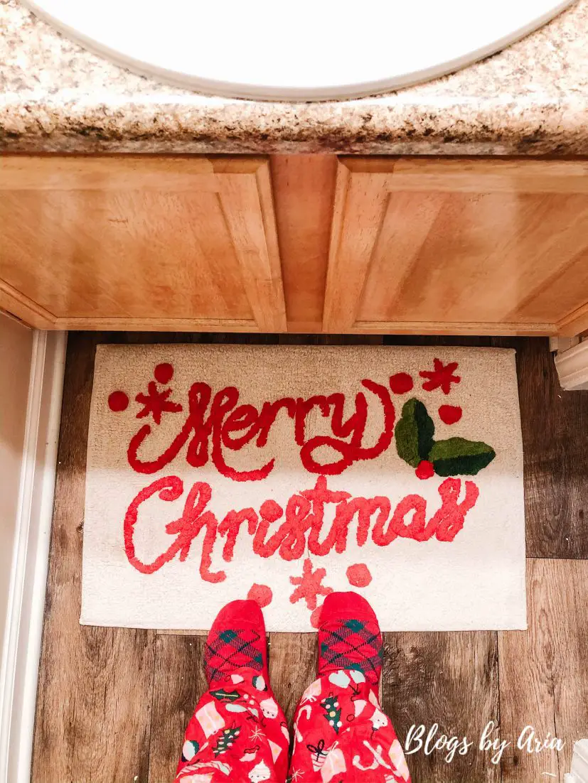 Merry Christmas bathroom rug