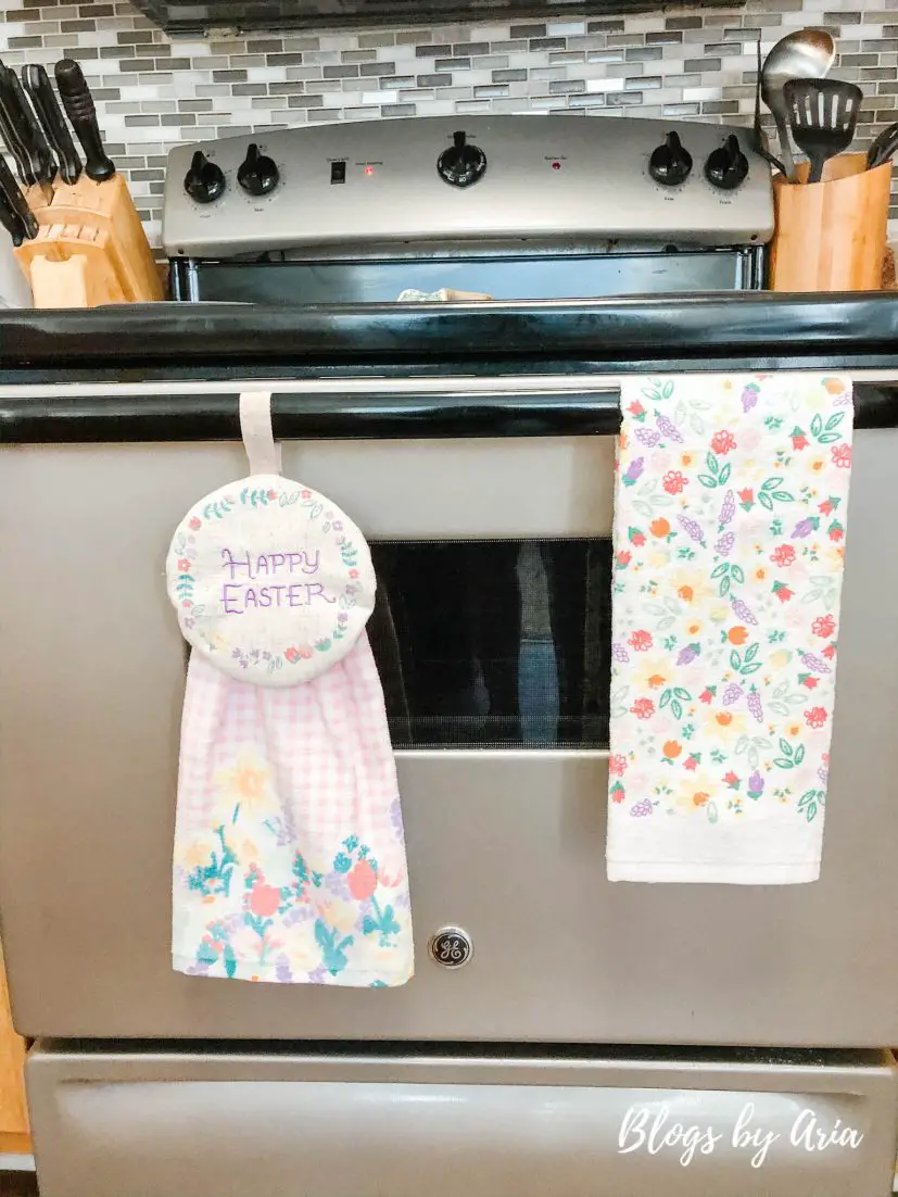 Easter kitchen towels