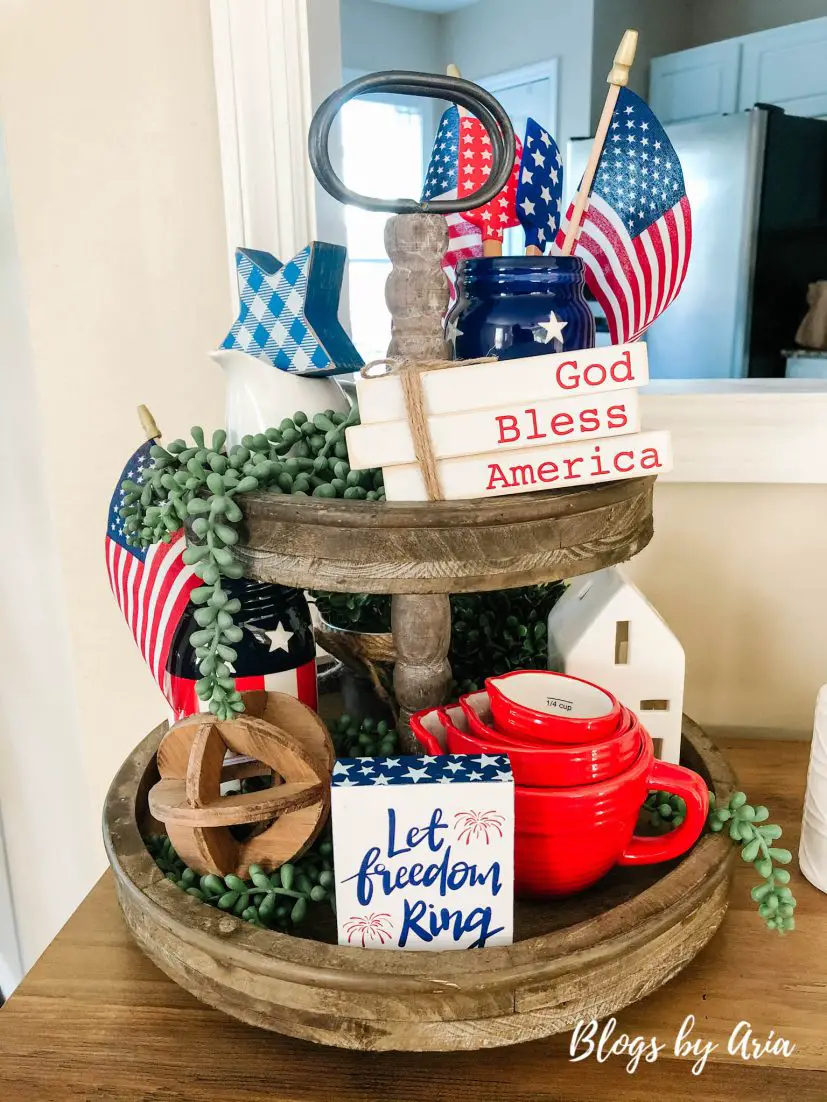 patriotic tiered tray