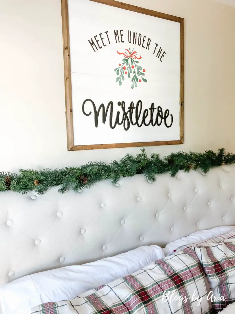 create a magical Christmas bedroom