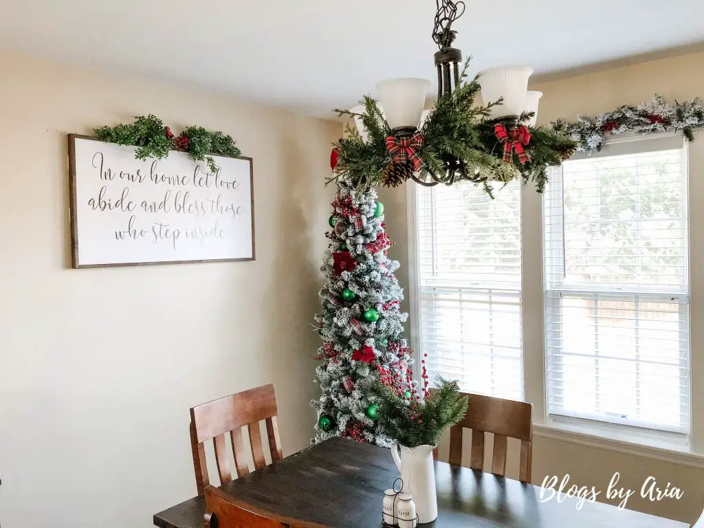 Christmas decorations for dining room chandelier