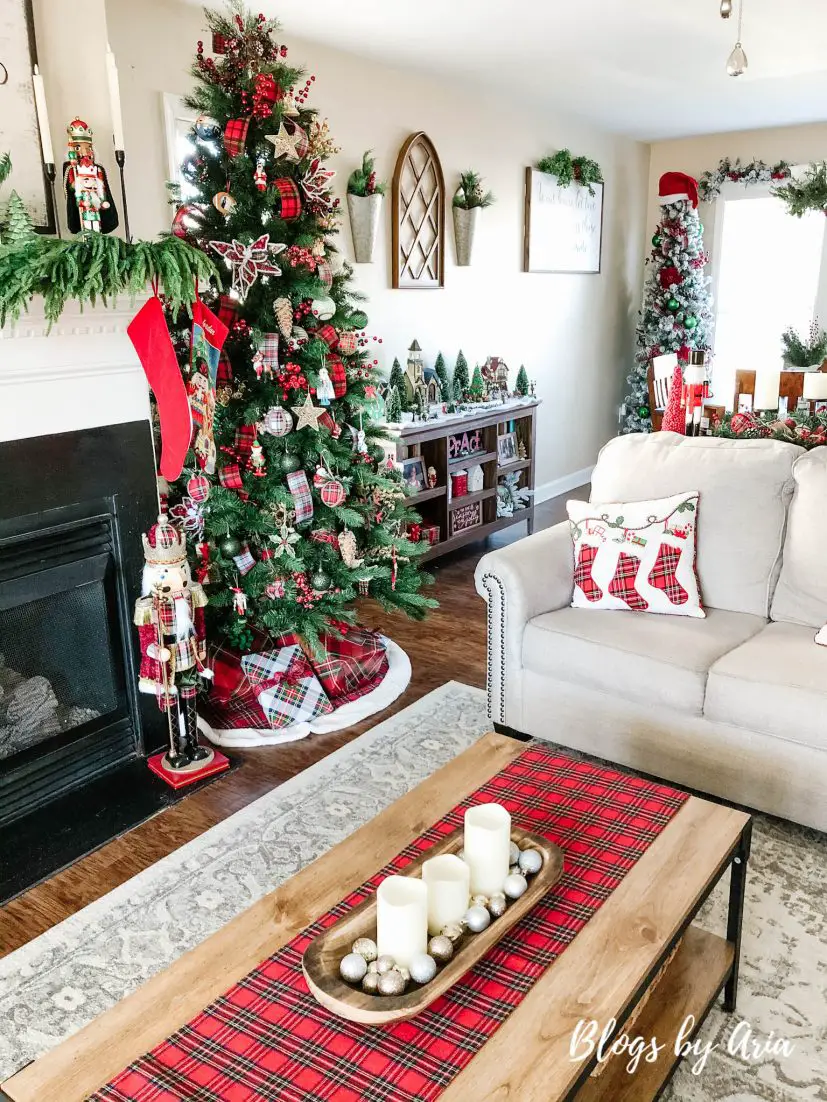 150 Modern Christmas Trees Decor Ideas