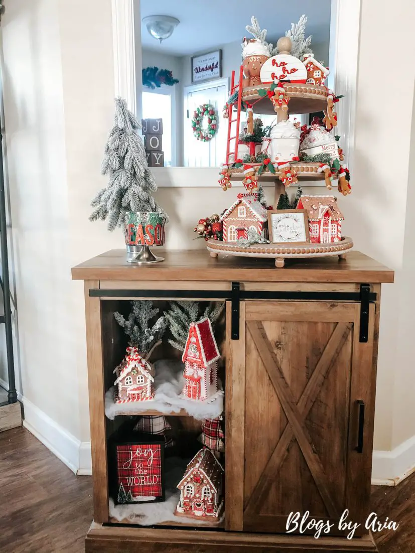 gingerbread decor display