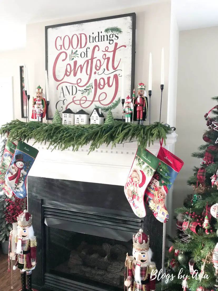 nutcracker Christmas mantel decor